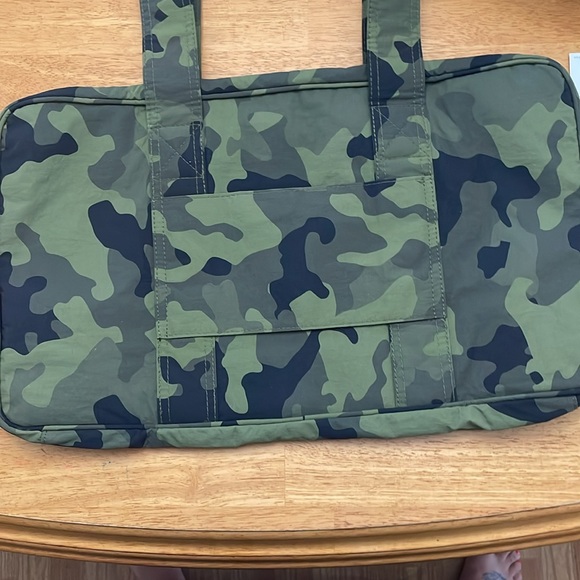 Brand new aloha collections bag - Picture 3 of 3